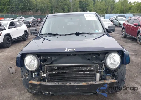 2015 Jeep Patriot High Altitude Edition из США, поврежденный, VIN 1C4NJRFB3FD439114